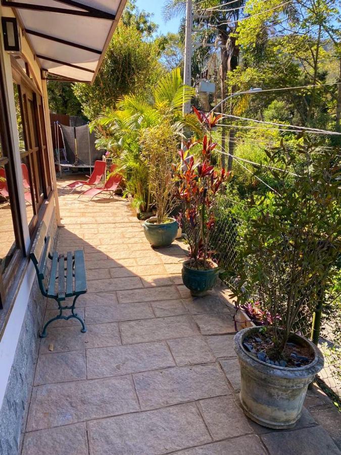 Aconchego De Itaipava - Casa De 3 Quartos, Equipada, Area Kids, Jacuzzi, Pet Friendly, Churrasqueira, Em Meio A Natureza E Proximo Ao Centro Do Bairro * Petrópolis