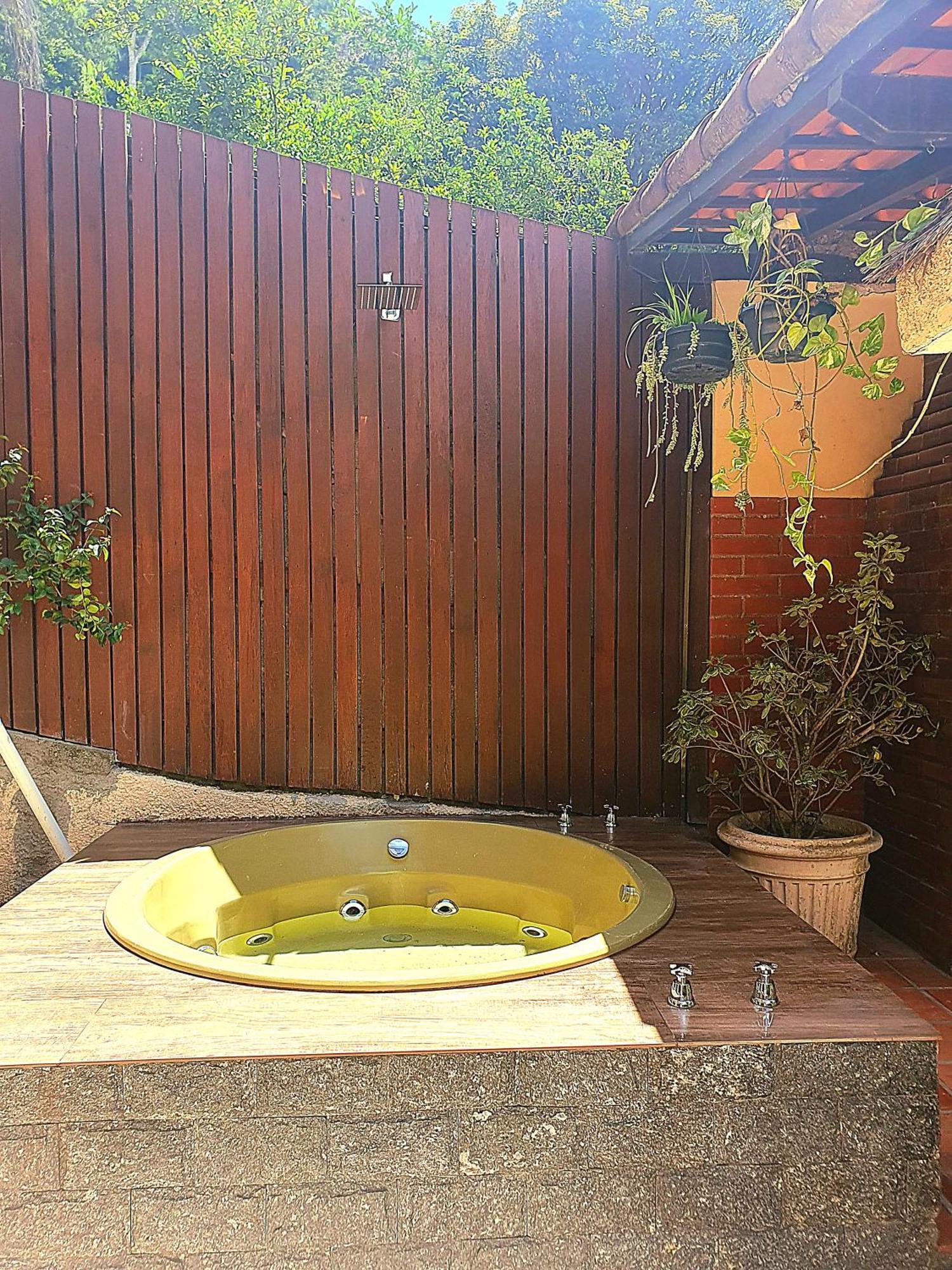 Aconchego De Itaipava - Casa De 3 Quartos, Equipada, Area Kids, Jacuzzi, Pet Friendly, Churrasqueira, Em Meio A Natureza E Proximo Ao Centro Do Bairro * Petrópolis